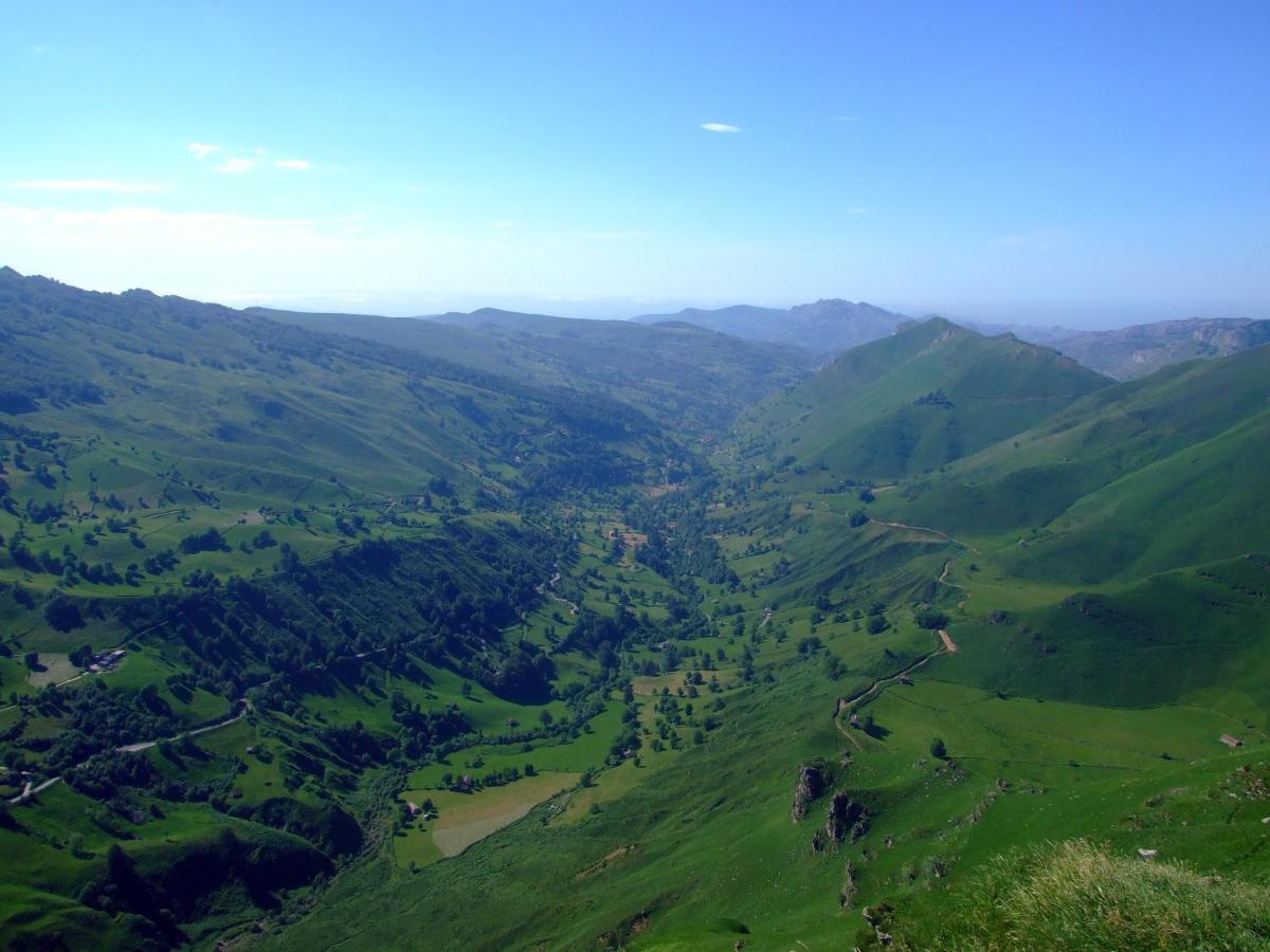 Las Hayucas San Roque de Ríomiera Exterior foto